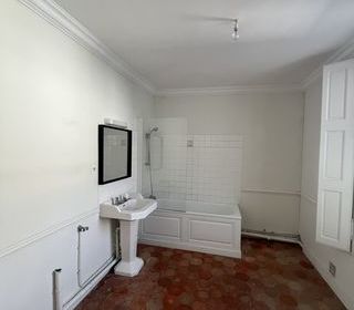  Appartement � vendre 3 pi�ces 80 m�