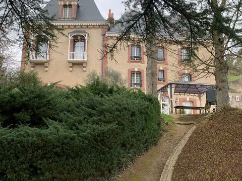   Vente Domaine 13 pi�ces Maison - 13 pi�ce(s) - 500 m�