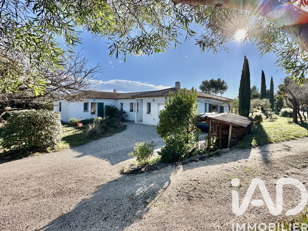 � vendre  Maison La Cadi�re-d'Azur (83740)