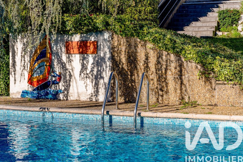 � vendre  Maison Aubagne (13400)