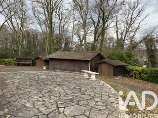  Maison � vendre 9 pi�ces 231 m�