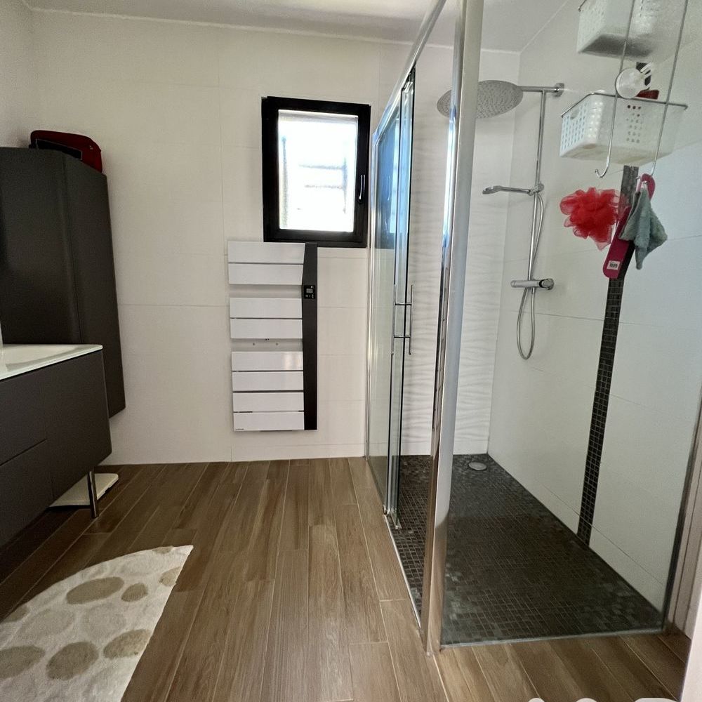 � vendre  Maison Saint-Zacharie (83640)