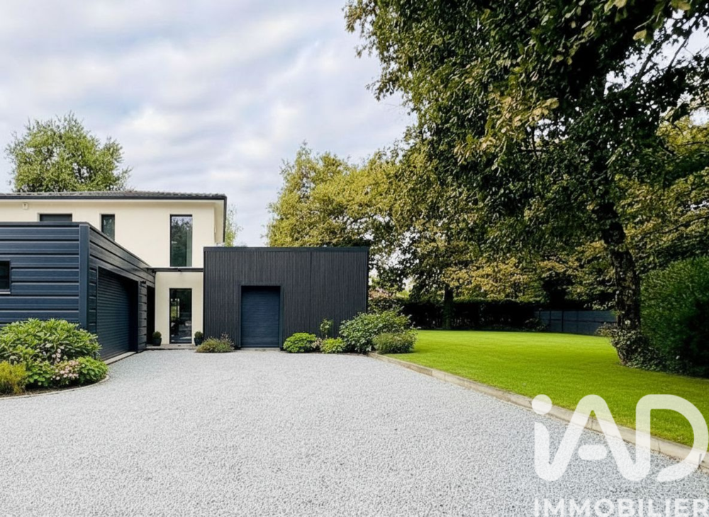 � vendre  Villa Saint-Aubin-de-M�doc (33160)