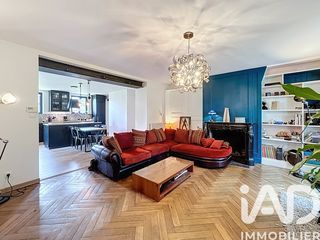  Maison � vendre 8 pi�ces 243 m�