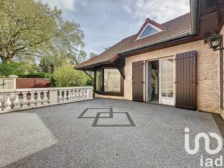  Maison � vendre 8 pi�ces 250 m�