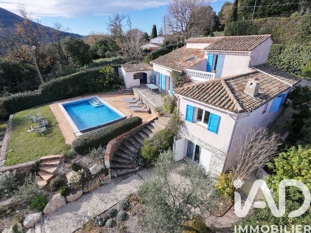 � vendre  Maison Les Adrets-de-l'Est�rel (83600)