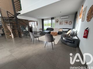  Maison � vendre 7 pi�ces 213 m�