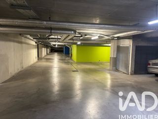  Parking / Garage � vendre 12 m�