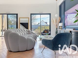  Maison � vendre 9 pi�ces 320 m�