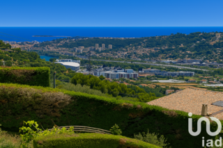  Villa � vendre 8 pi�ces 265 m�