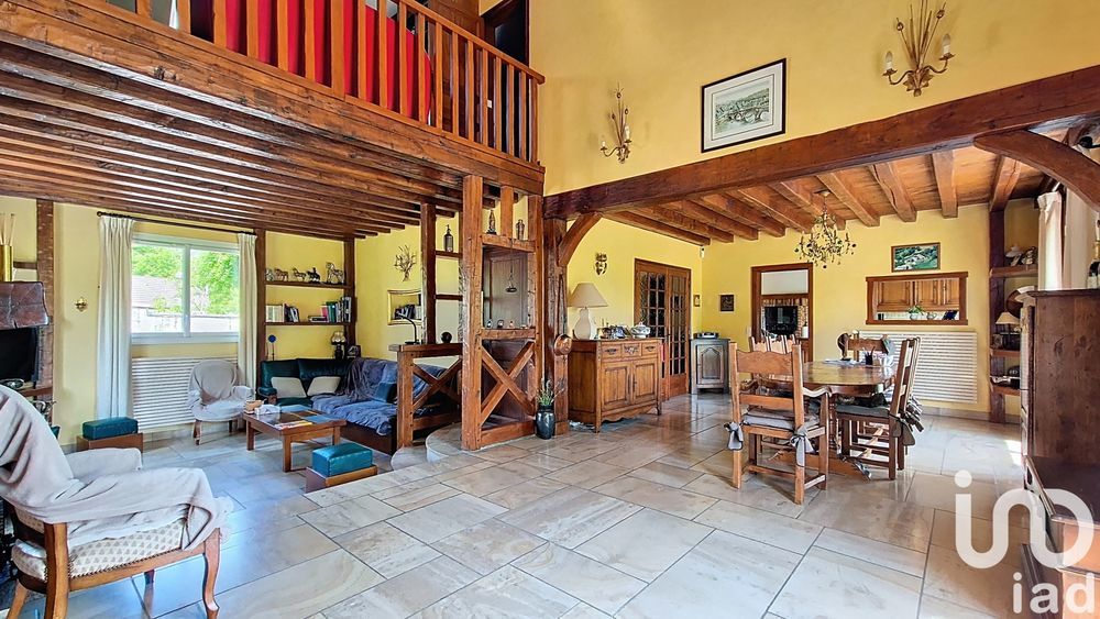 � vendre  Maison Villemer (77250)