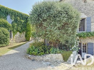  Maison � vendre 8 pi�ces 260 m�