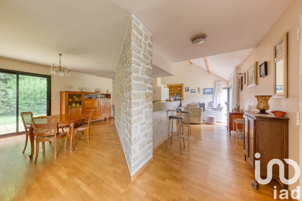 � vendre  Villa Conches-sur-Gondoire (77600)