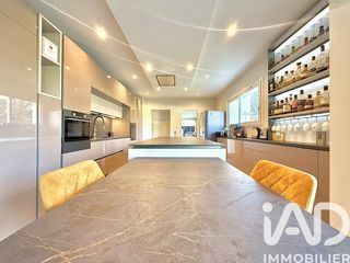  Maison � vendre 11 pi�ces 365 m�