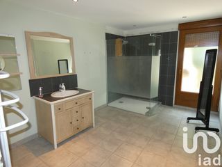  Maison � vendre 10 pi�ces 180 m�