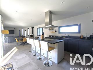  Maison � vendre 4 pi�ces 142 m�