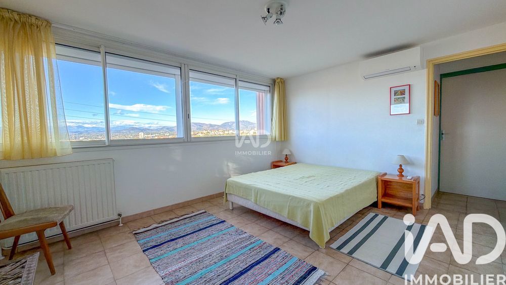 � vendre  Maison Saint-Rapha�l (83700)