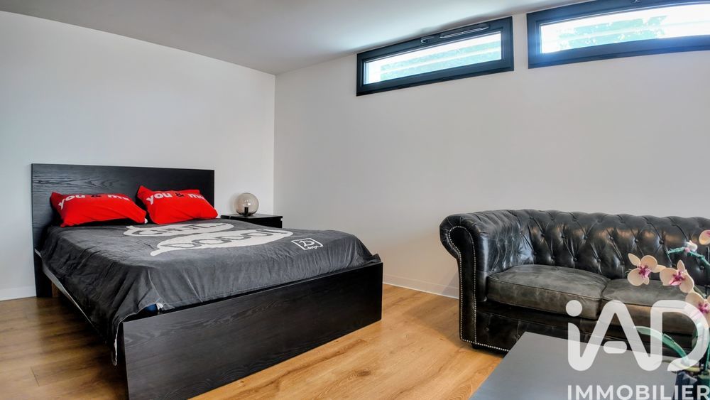 � vendre  Villa Sury-le-Comtal (42450)