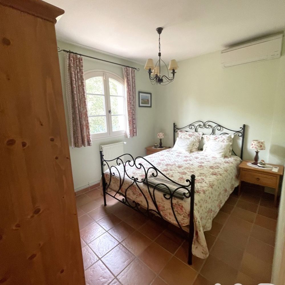 � vendre  Maison Flassans-sur-Issole (83340)