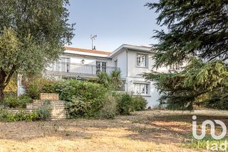  Maison � vendre 7 pi�ces 242 m�