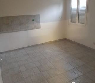  Immeuble � vendre 131 m�