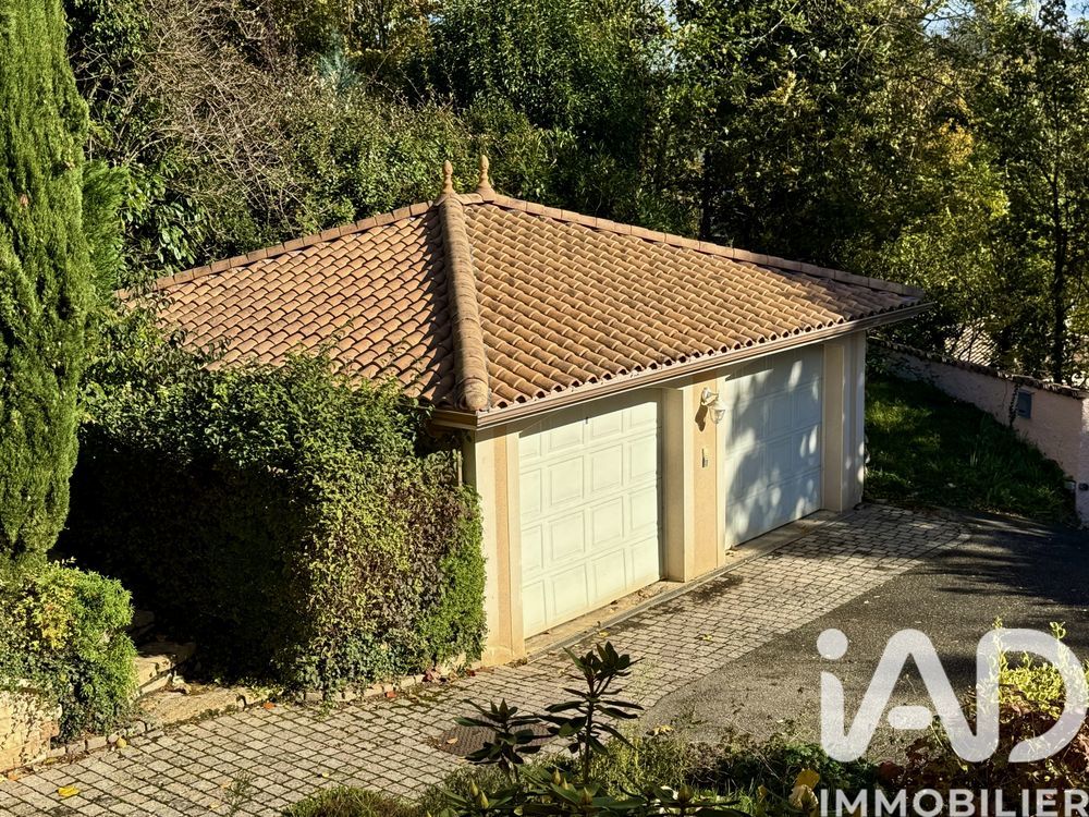 � vendre  Maison Saint-Didier-au-Mont-d'Or (69370)