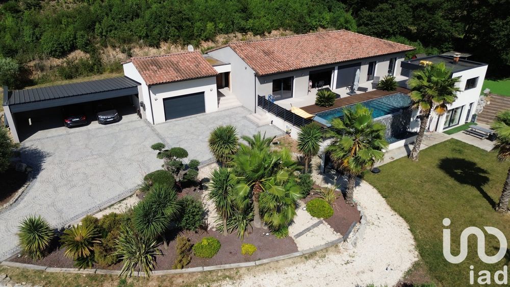 � vendre  Maison Les Tourrettes (26740)