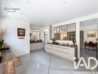  Maison � vendre 5 pi�ces 200 m�