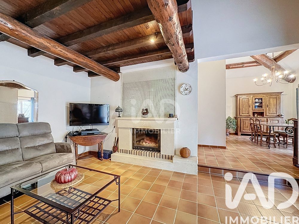 � vendre  Maison Gordes (84220)