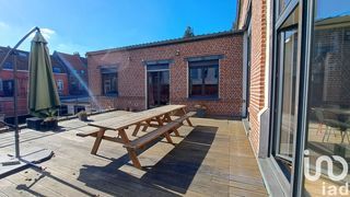  Immeuble � vendre 643 m�