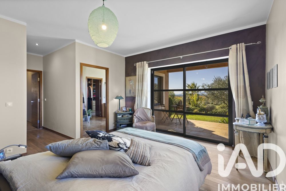 � vendre  Villa Aups (83630)