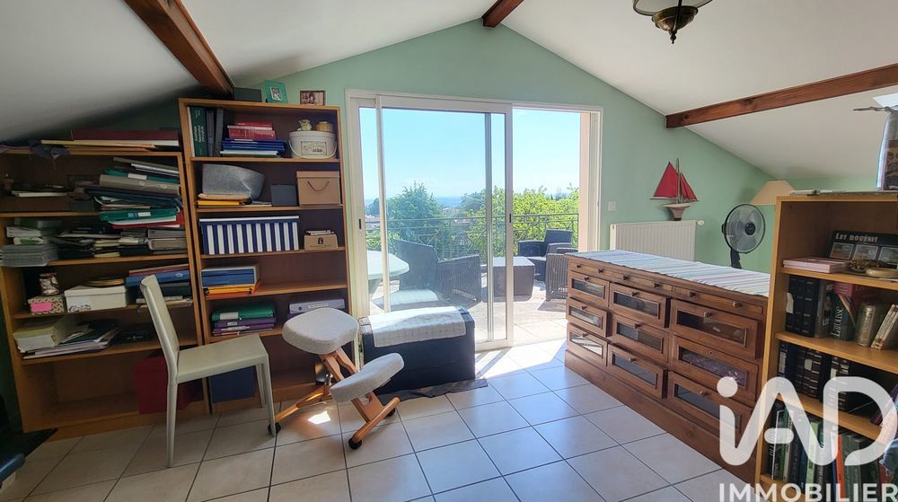 � vendre  Maison Saint-Genis-Laval (69230)