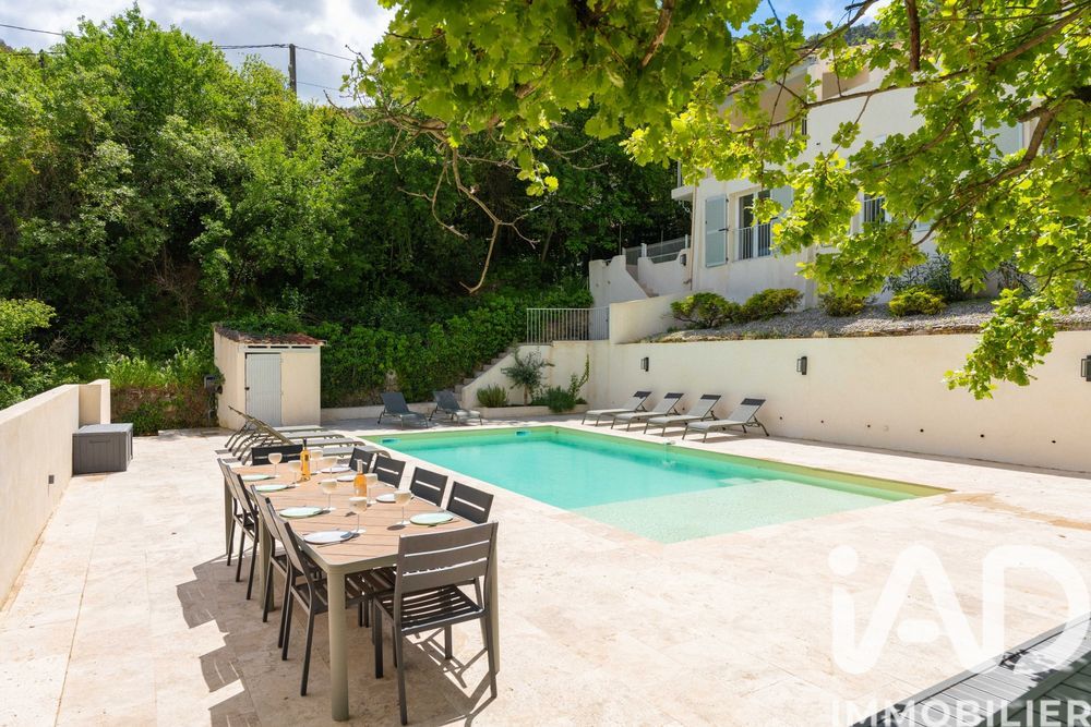 � vendre  Maison Mimet (13105)