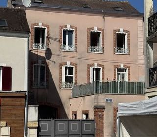  Immeuble � vendre 330 m�