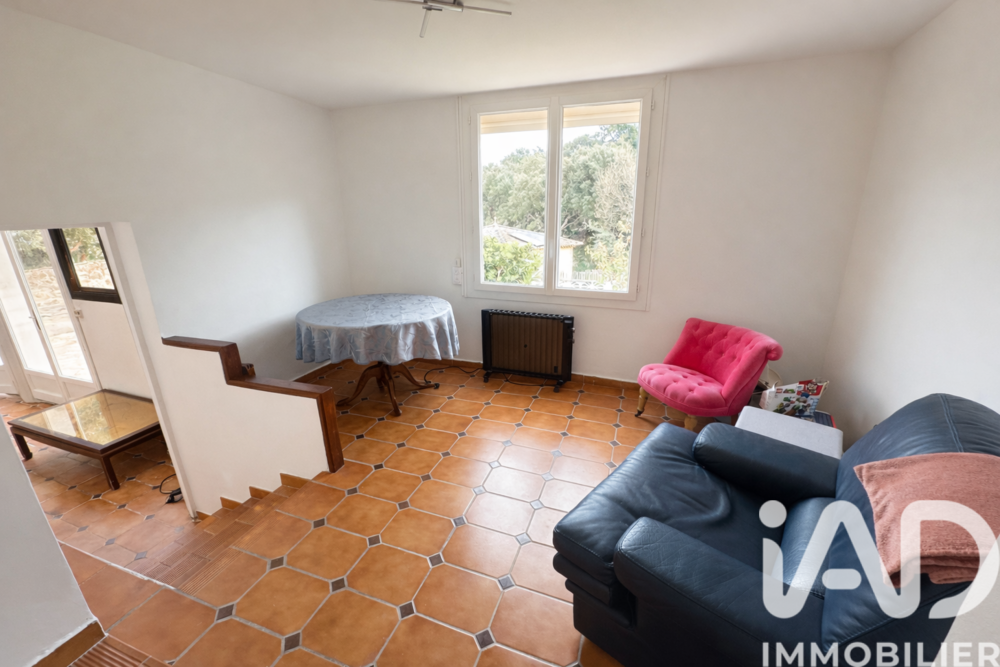 � vendre  Maison Carqueiranne (83320)