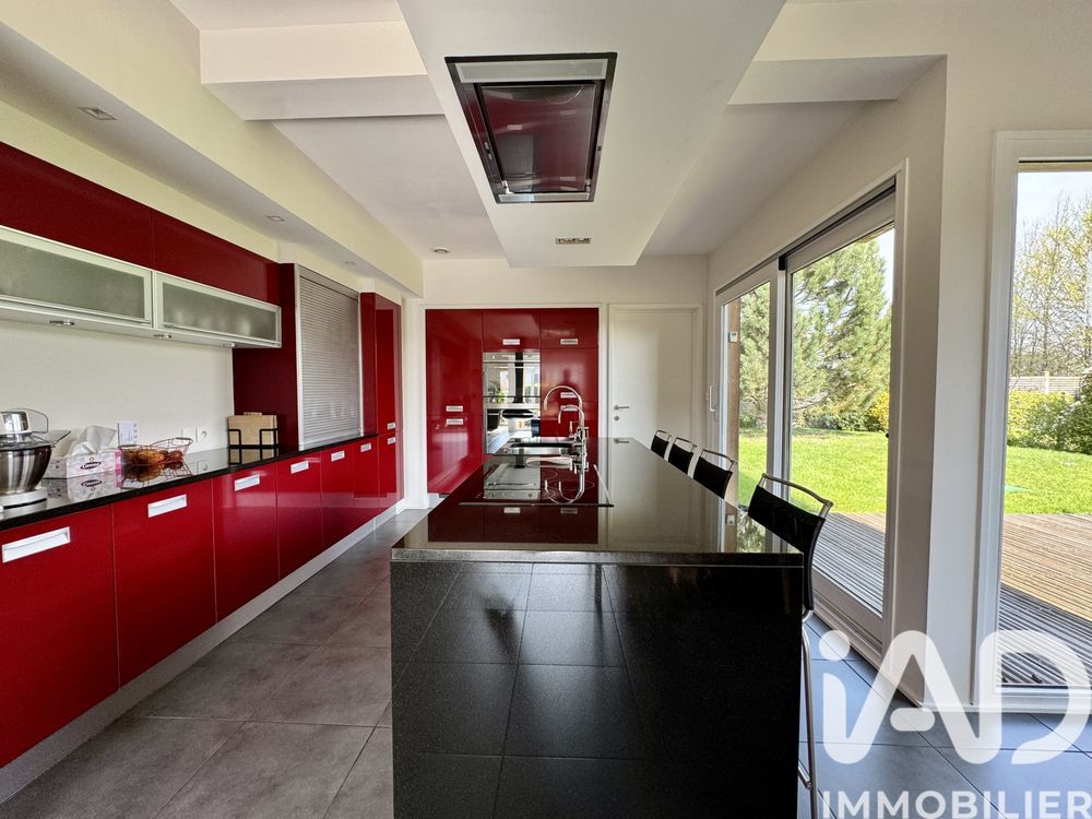 � vendre  Villa La Bass�e (59480)