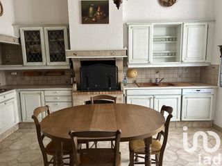  Maison � vendre 10 pi�ces 318 m�