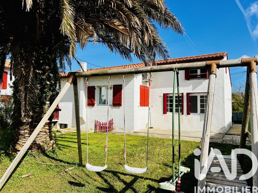 � vendre  Maison Gu�thary (64210)