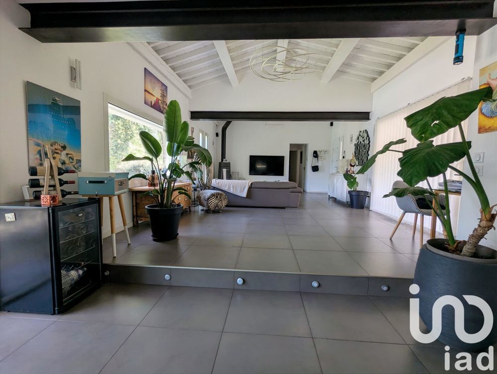 � vendre  Maison Bagnols-en-For�t (83600)