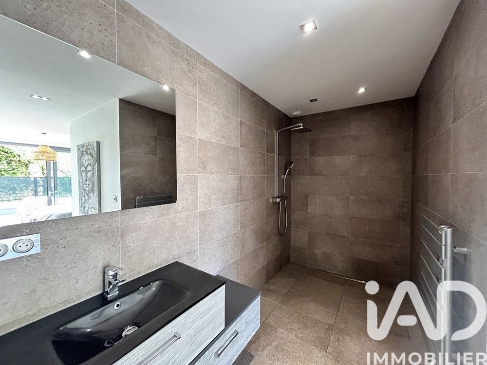 � vendre  Villa La Tronche (38700)