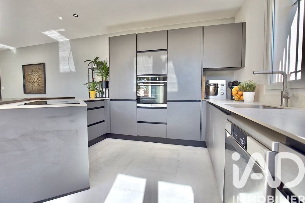 � vendre  Maison Ceyreste (13600)