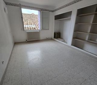  Immeuble � vendre 550 m�