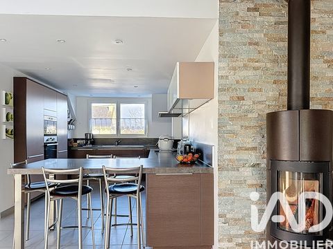   Vente Maison/villa 6 pi�ces Maison - 6 pi�ce(s) - 143 m�