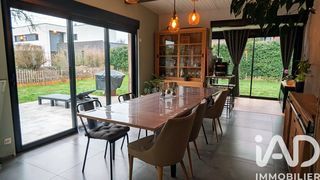  Maison � vendre 9 pi�ces 180 m�