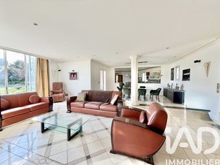  Maison � vendre 5 pi�ces 300 m�