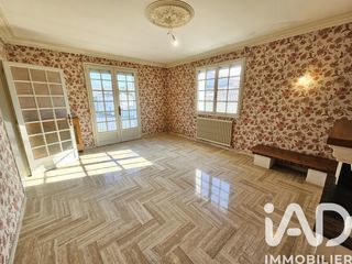  Maison � vendre 9 pi�ces 213 m�