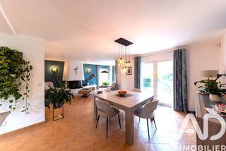  Maison � vendre 9 pi�ces 264 m�