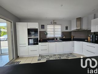  Maison � vendre 9 pi�ces 200 m�