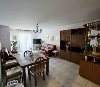  Appartement � vendre 4 pi�ces 100 m�