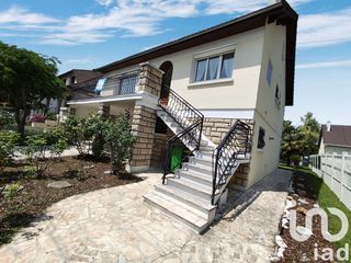  Maison � vendre 8 pi�ces 165 m�